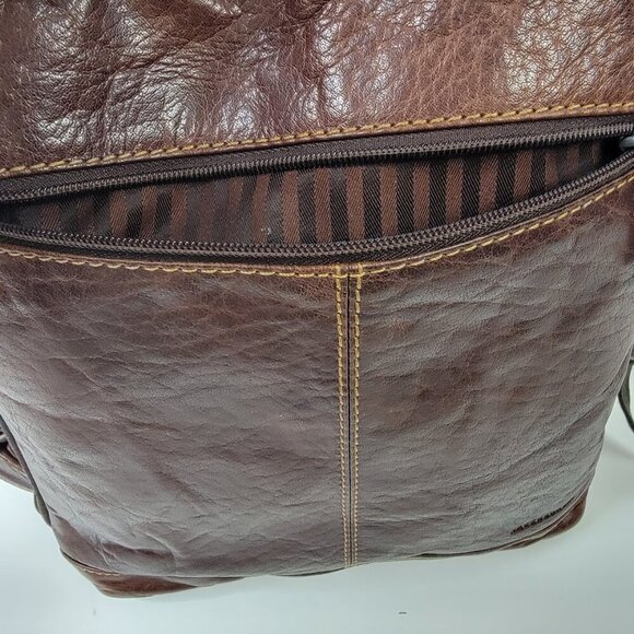 Jack Georges Leather Backpack – Rugged, Refined & Ready for Anything - Picture 7 of 12